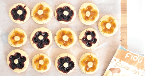 Bolachinhas com Compota em forma de flor🌼